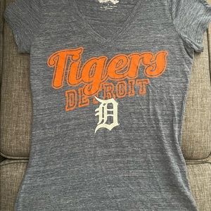Detroit tigers small T-shirt
